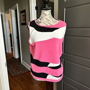 Soft sleeveless Sweater